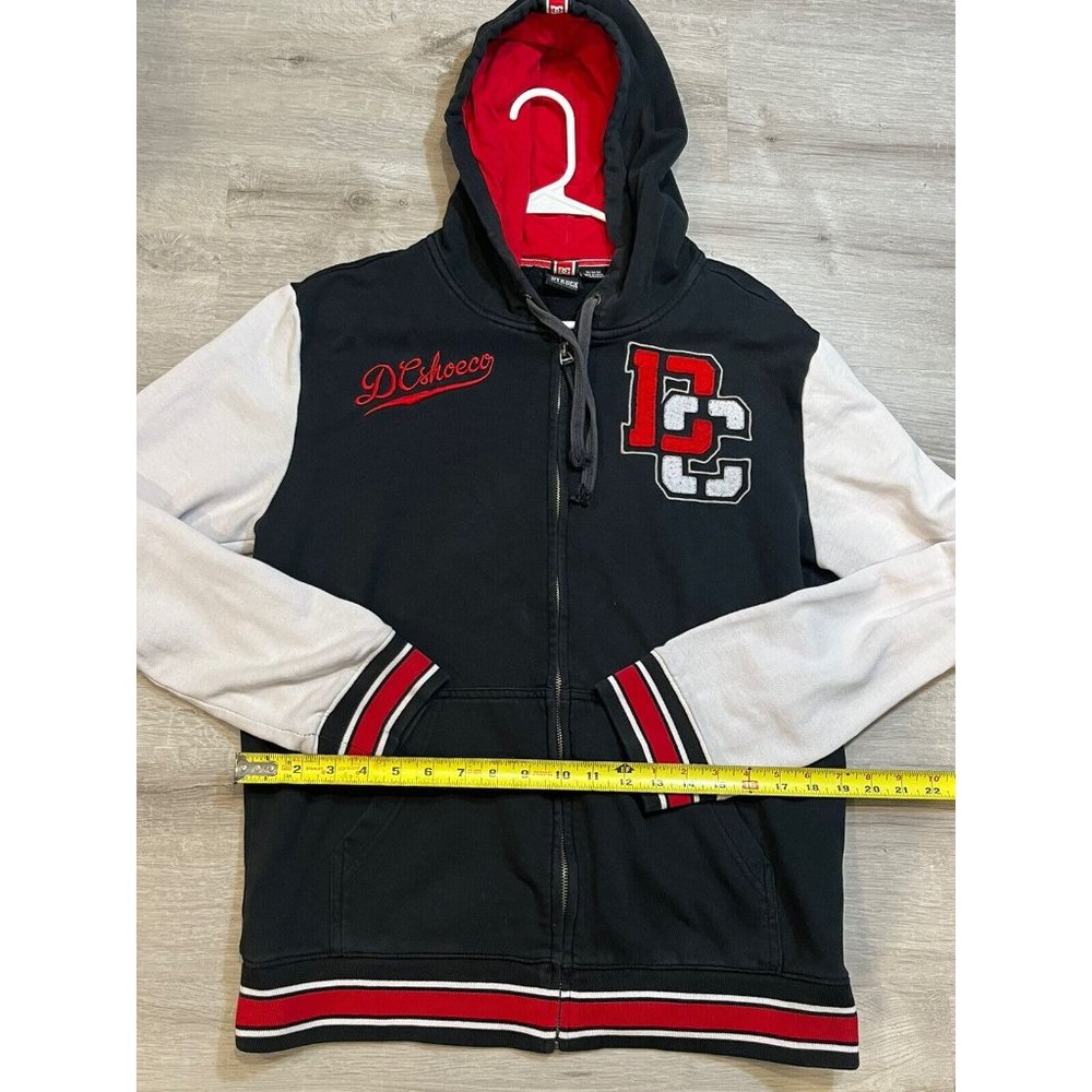 DC Shoe Co. Hooded Zip Up Black & Red Varsity Jacket Skateboard Coat‎ Sz Medium - Picture 7 of 8